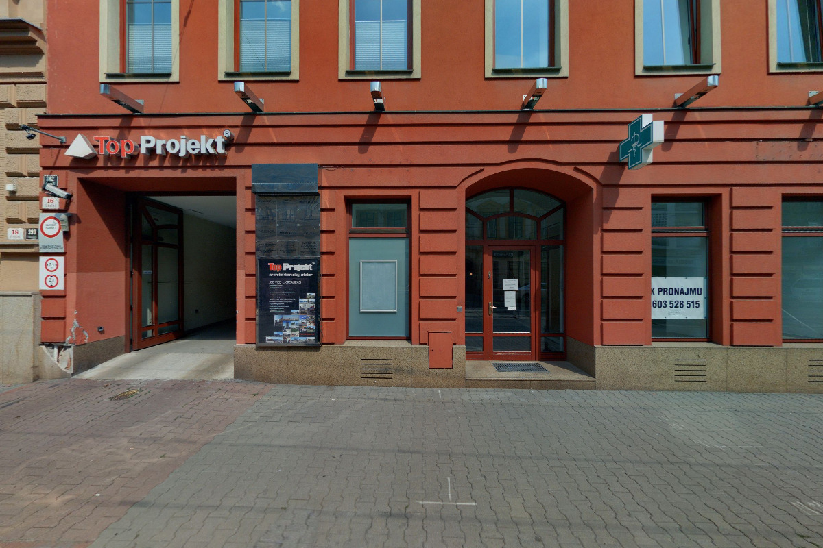 Realitní makléř Ing. František Julínek